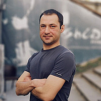 Иван Караиванов